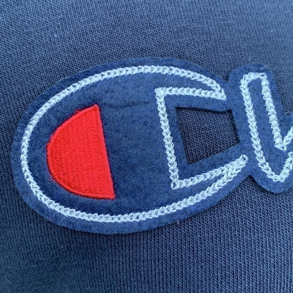 Nwot Champion Graphic Logo Crew Neck Sweatshirt - Navy - Picture 6 of 14